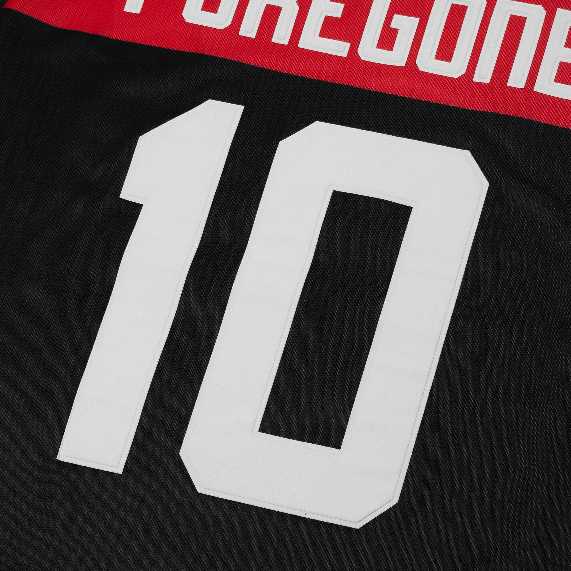 https://images.bravado.de/prod/product-assets/in-flames/in-flames/products/506264/web/433548/image-thumb__433548__3000x3000_original/In-Flames_Foregone-Soccer-Jersey_Trikot_s506264_o2402475_a433548_v11631969.ae52ec7f.jpg